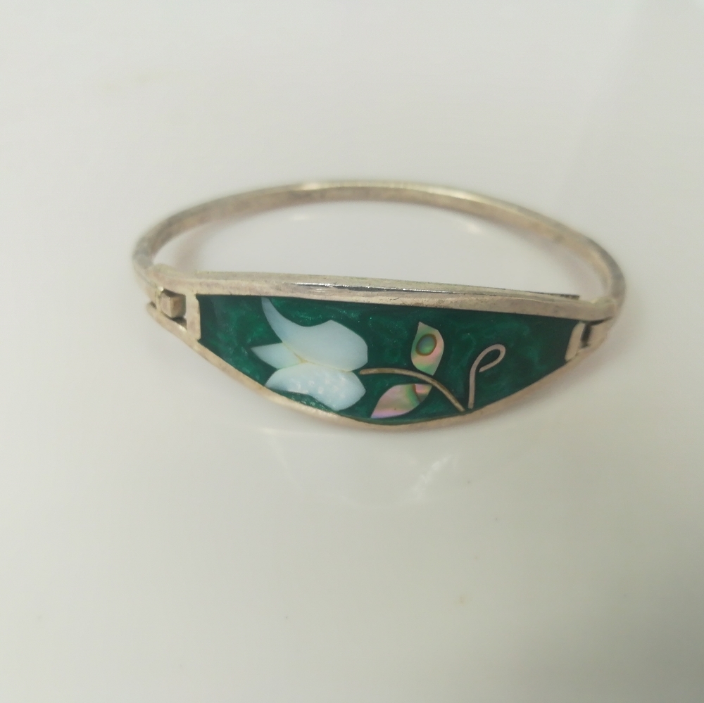 Alpaca Metal Vintage Clasp Bracelet